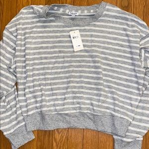⚡️NWT GRAY STRIPED LOUNGE SHIRT ⚡️